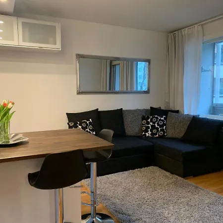 Pieni Kaksio Viihtyisaessae Martissa Turku