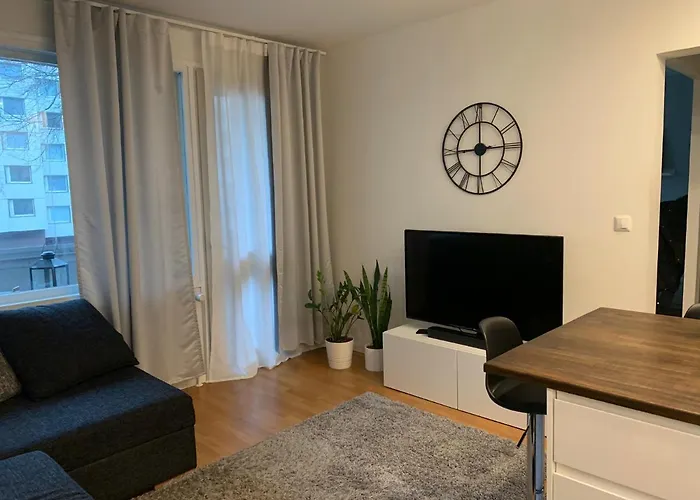 Apartamento Pieni Kaksio Viihtyisaessae Martissa *