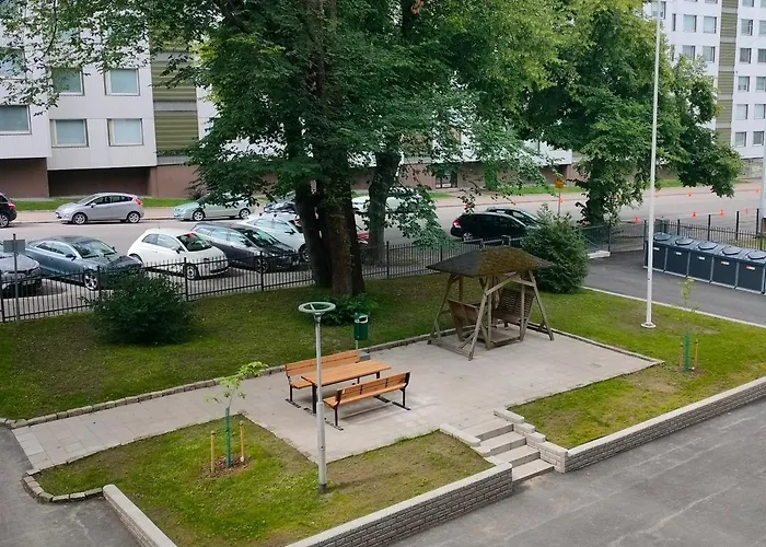 Pieni Kaksio Viihtyisaessae Martissa Apartamento *